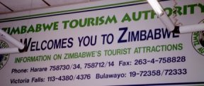 zimsign.jpg (12917 bytes)