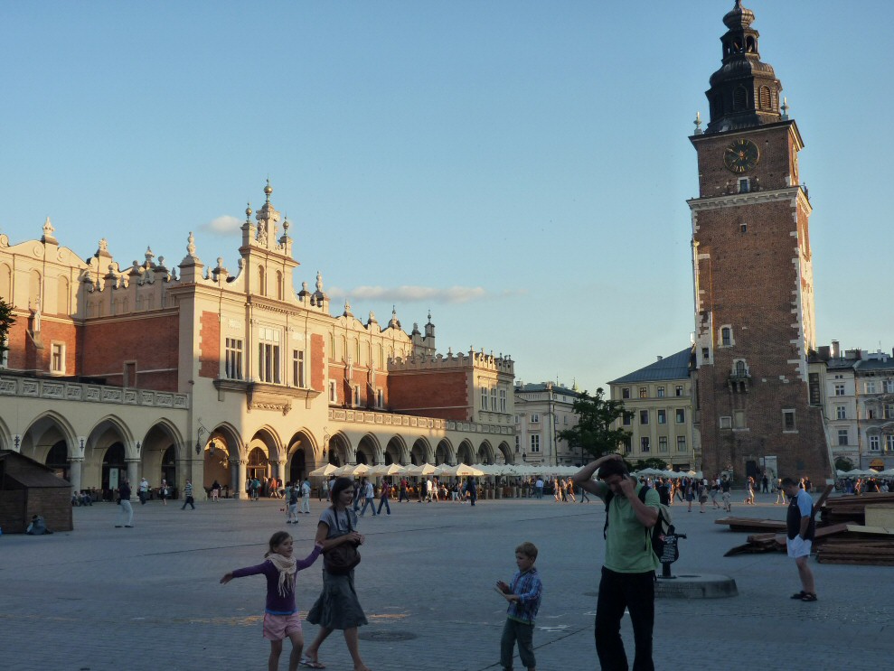 krakow main square