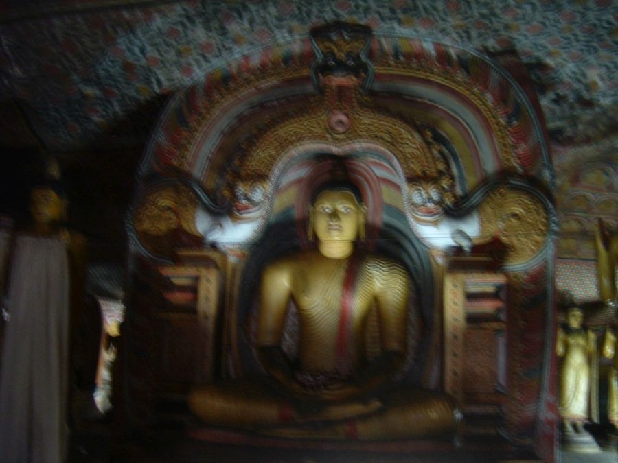 Suzanna Travels to Sri Lanka