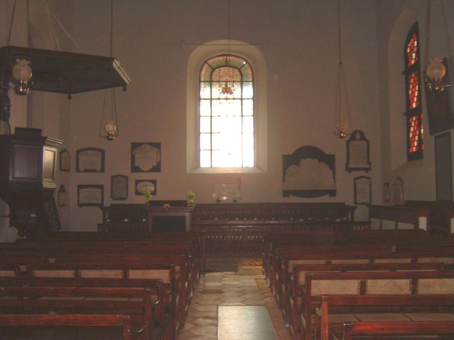 Suzanna Travels to Sri Lanka