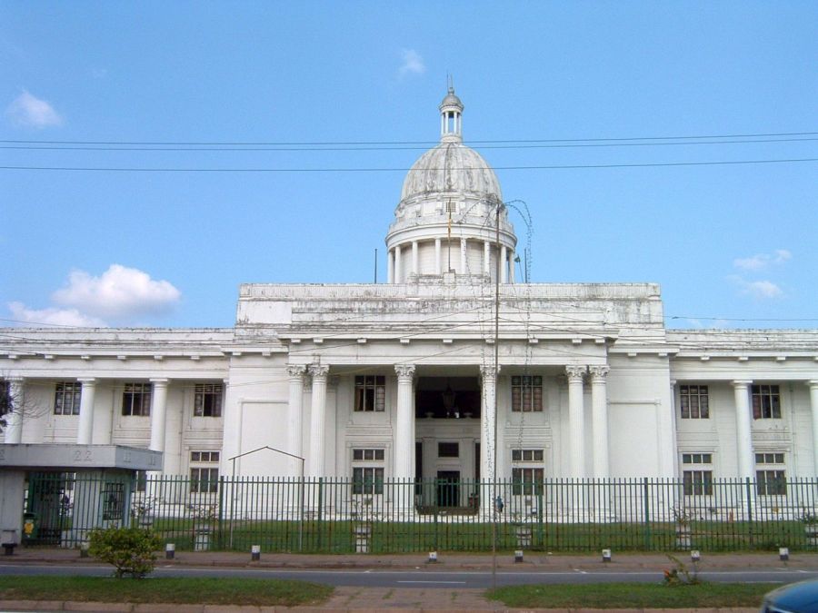 Suzanna Travels to Sri Lanka